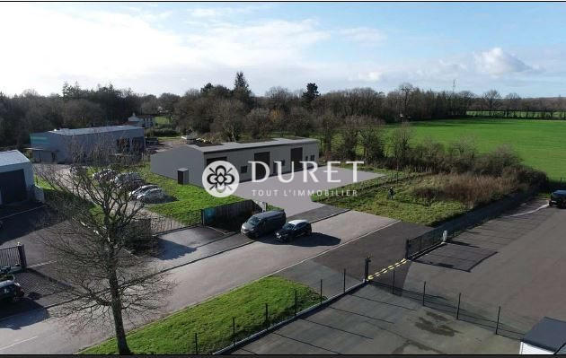 Local d'activités - 202 m²