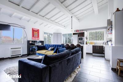 Maison - 126 m² - 6 pièces