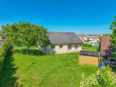 Maison - 151 m² - 8 pièces