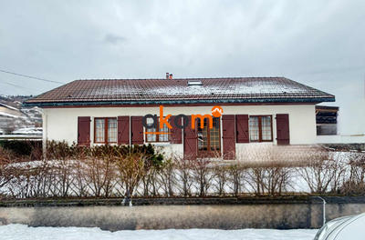 Maison - 86 m² - 5 pièces