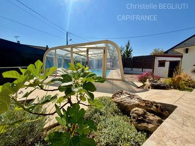 Maison - 180 m² - 7 pièces