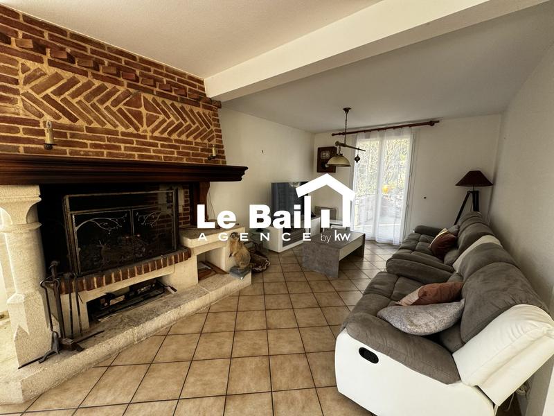 Maison - 160 m² - 8 pièces