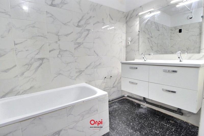 Appartement - 86 m² - 4 pièces