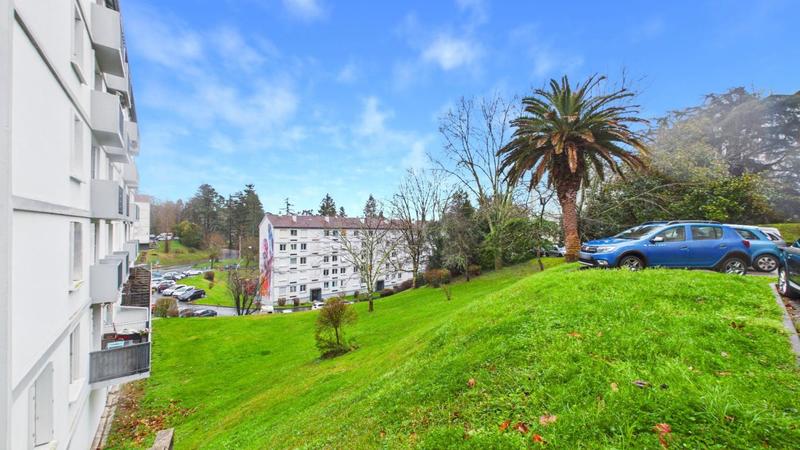 Appartement - 64 m² - 4 pièces