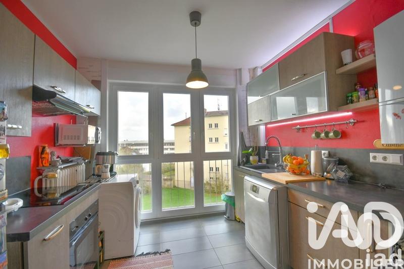 Appartement - 85 m² - 4 pièces