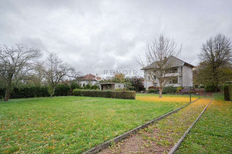 Immeuble - 194 m² - 2 pièces