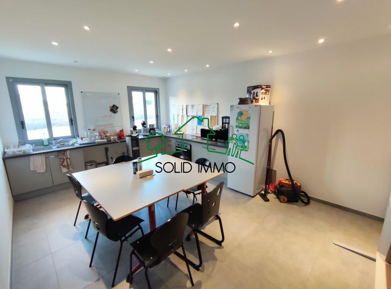 Local commercial - 169 m²