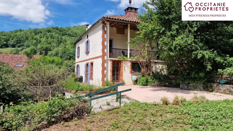 Maison ancienne - 127 m² - 6 pièces