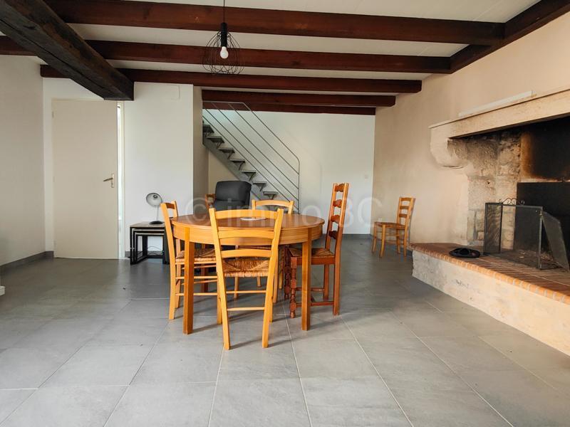 Maison en pierre - 190 m² - 8 pièces