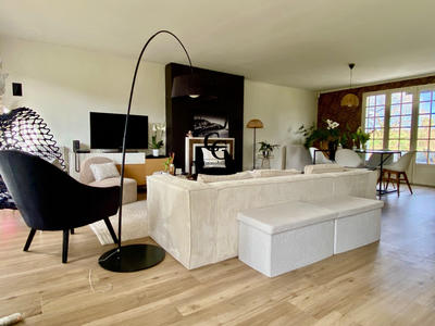 Maison - 150 m² - 6 pièces