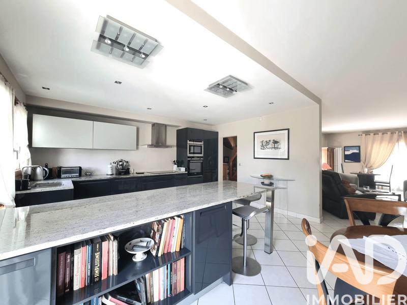 Maison de maîtres - 140 m² - 6 pièces