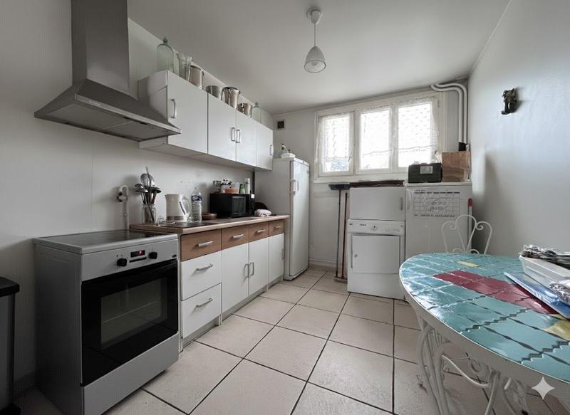 Appartement - 94 m² - 4 pièces