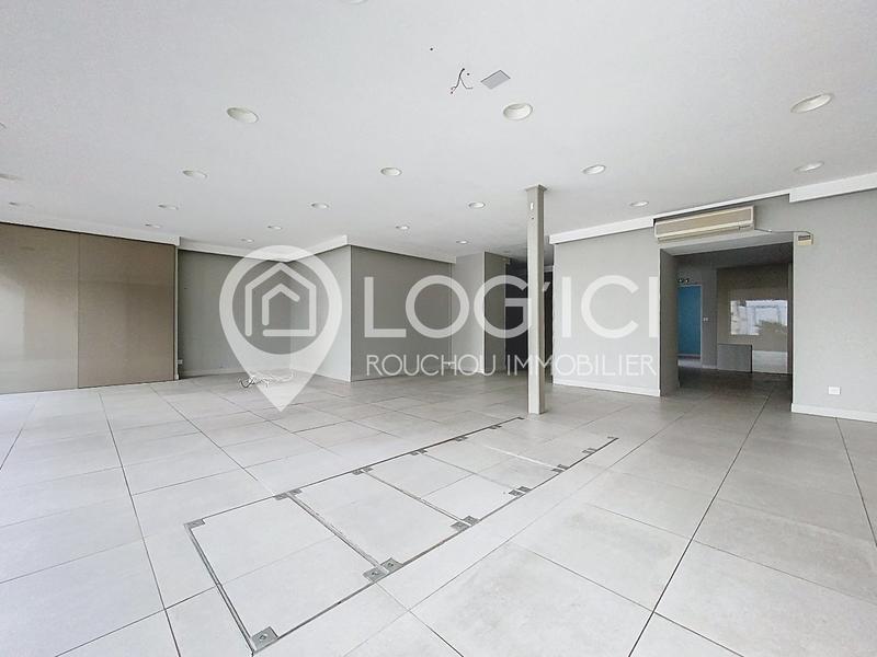 Local d'activités - 125 m²