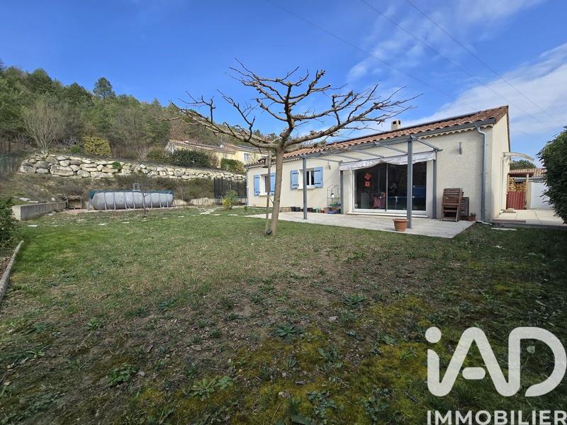 Maison - 108 m² - 5 pièces