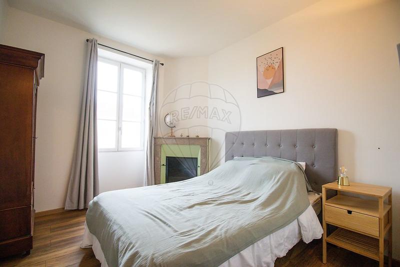 Maison ancienne - 210 m² - 7 pièces