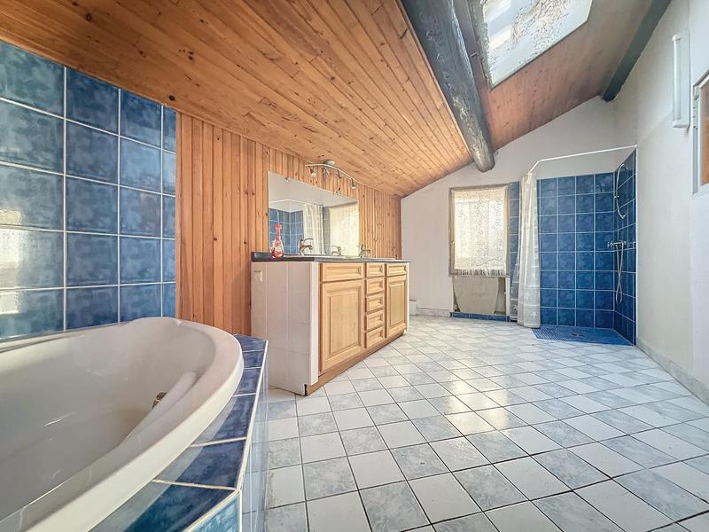 Maison - 172 m² - 4 pièces