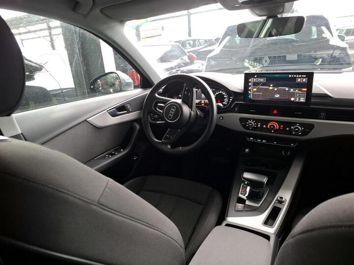 Audi A4 Avant V (3) 30 Tdi 136 7cv Business Line s tronic