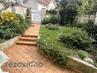 Maison - 60 m² - 3 pièces