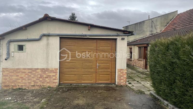 Maison traditionnelle - 70 m² - 3 pièces