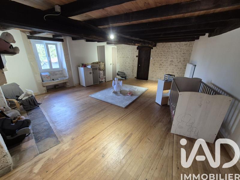 Maison - 205 m² - 8 pièces