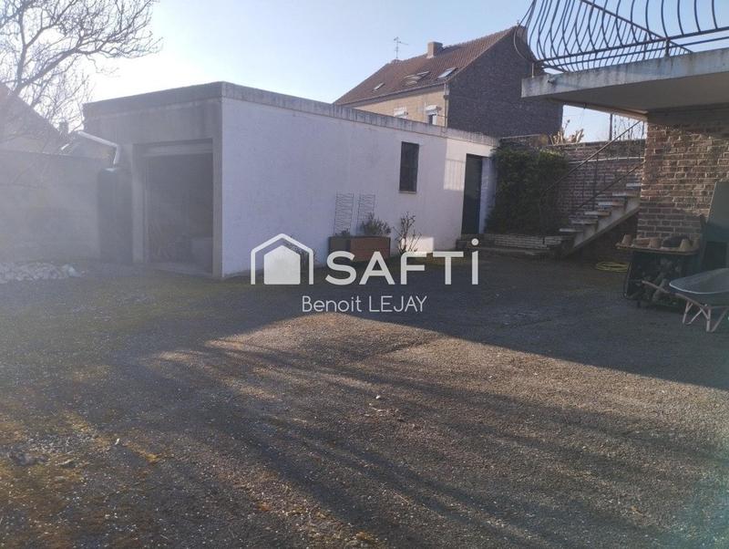 Maison - 215 m² - 7 pièces