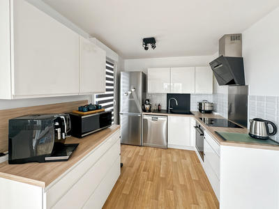 Appartement - 97 m² - 5 pièces