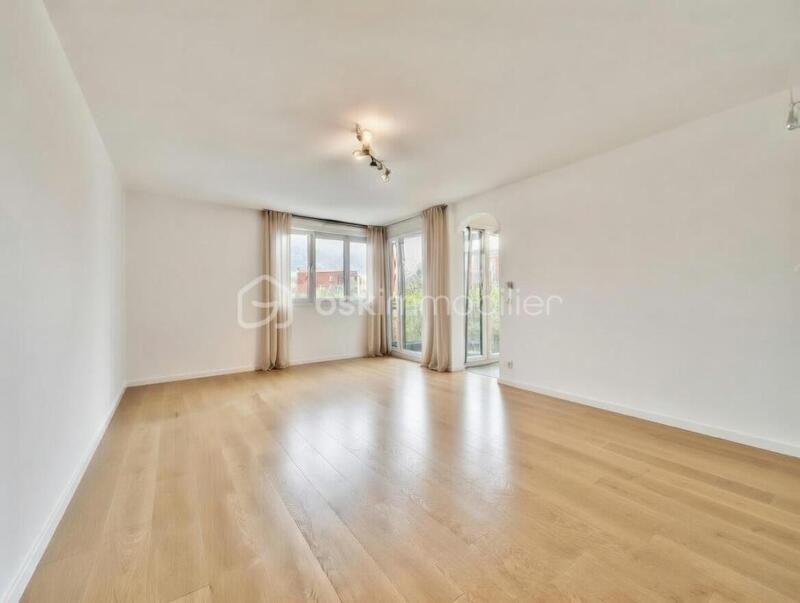 Appartement - 90 m² - 4 pièces