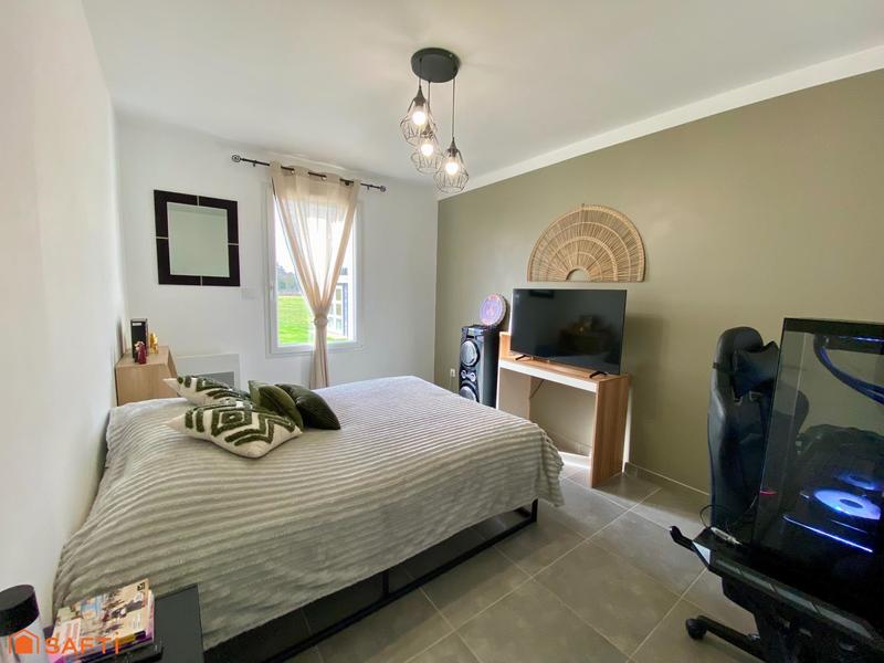 Maison - 90 m² - 4 pièces