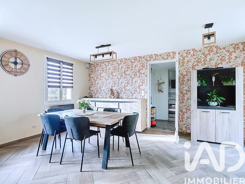 Maison de village - 93 m² - 6 pièces