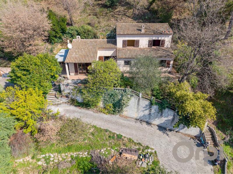 Maison - 155 m² - 5 pièces