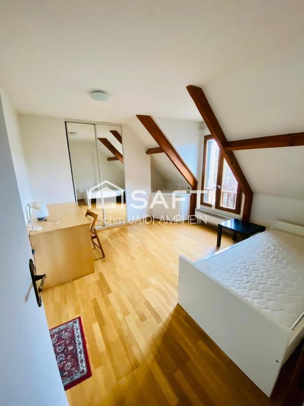 Maison - 249 m² - 9 pièces