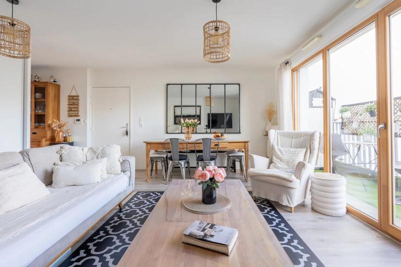 Appartement - 89 m² - 5 pièces