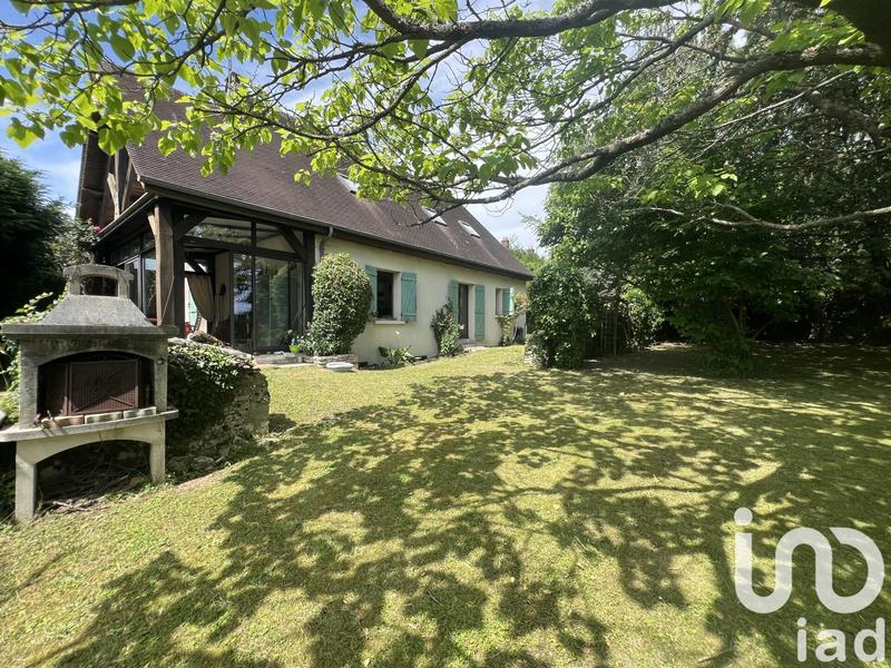 Maison - 178 m² - 8 pièces