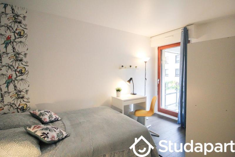 Chambre - 10 m² - 1 pièce