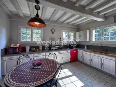 Maison traditionnelle - 185 m² - 5 pièces