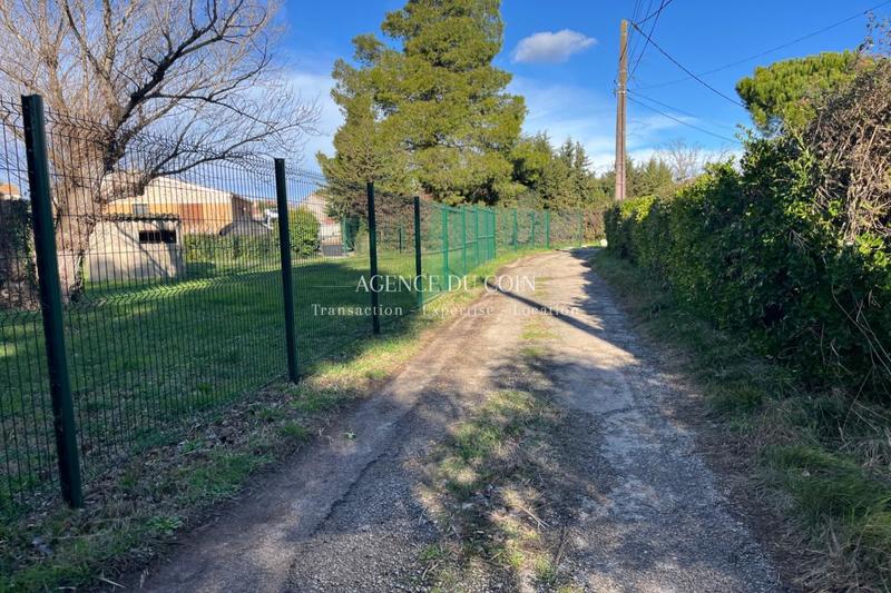 Terrain constructible - 1 212 m²