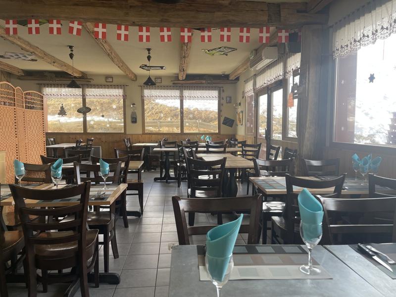 Local commercial - 92 m² - 3 pièces