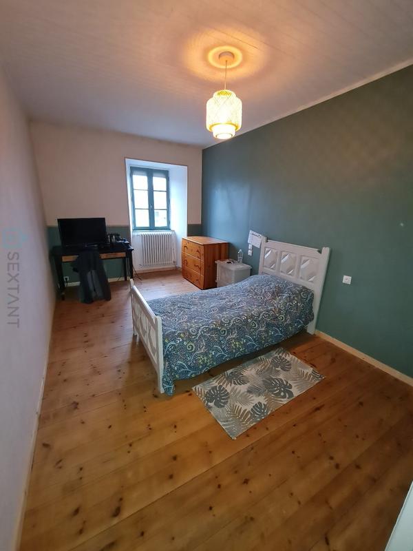 Propriété - 170 m² - 7 pièces