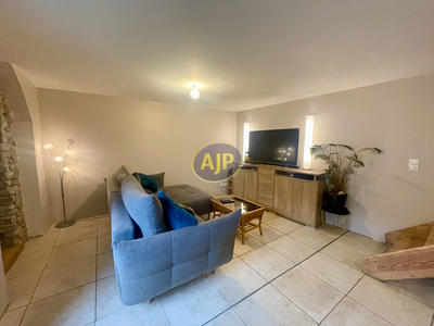 Maison - 87 m² - 3 pièces