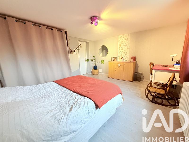 Maison - 150 m² - 8 pièces