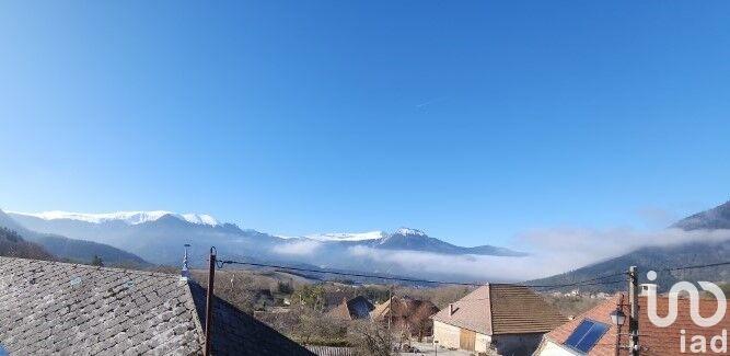 Maison de village - 250 m² - 9 pièces