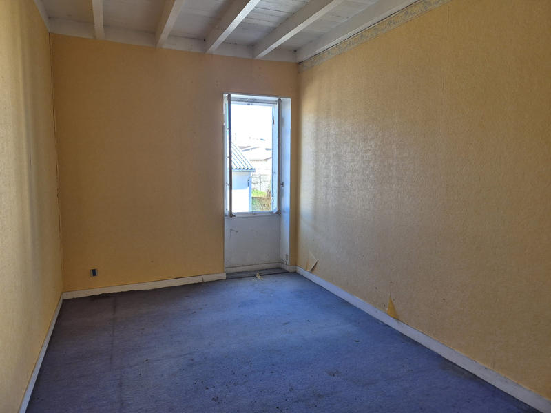 Maison - 121 m² - 5 pièces