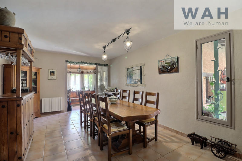 Maison - 120 m² - 5 pièces