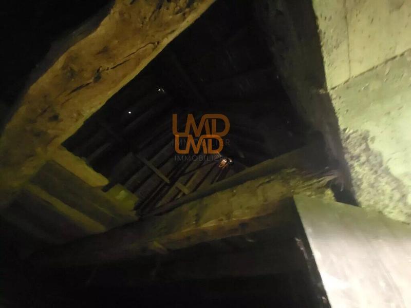 Corps de ferme - 150 m² - 4 pièces