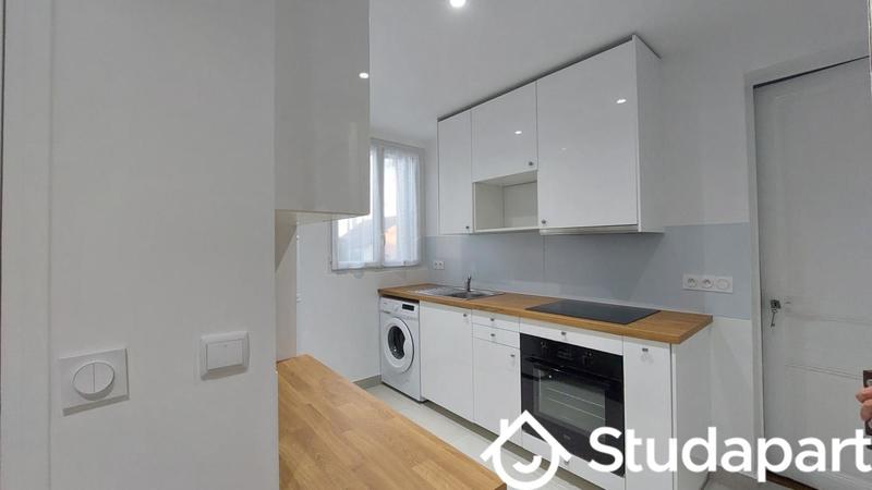 Chambre - 13 m² - 1 pièce