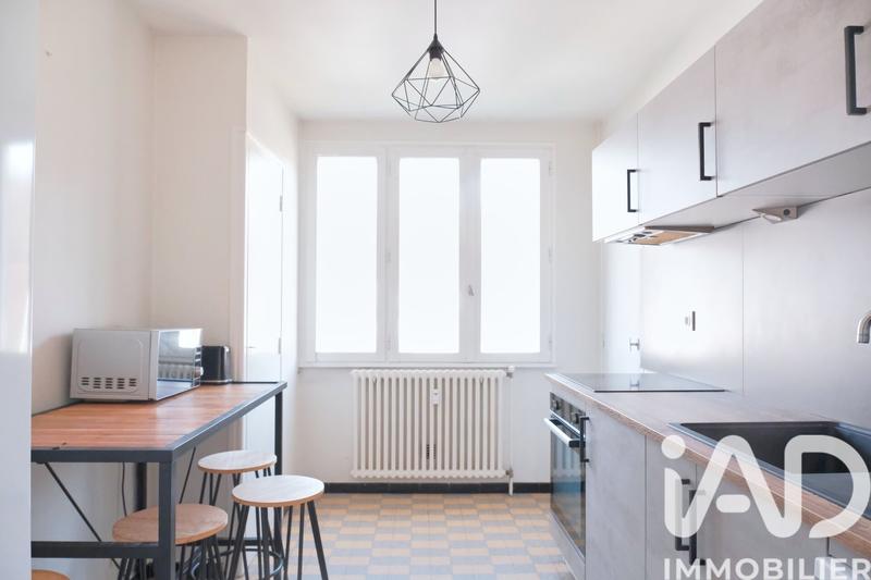 Appartement - 65 m² - 3 pièces