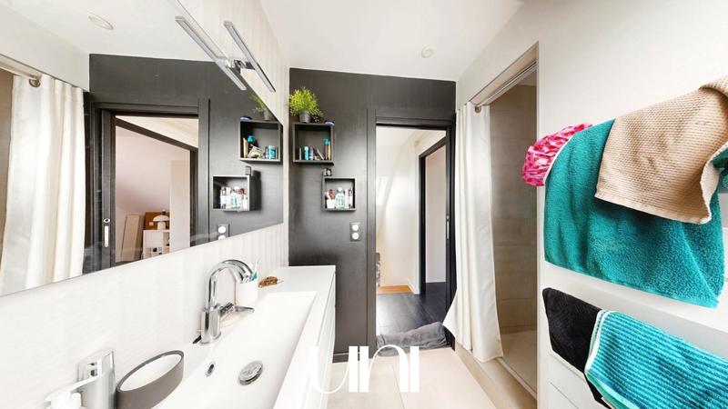 Maison - 84 m² - 3 pièces