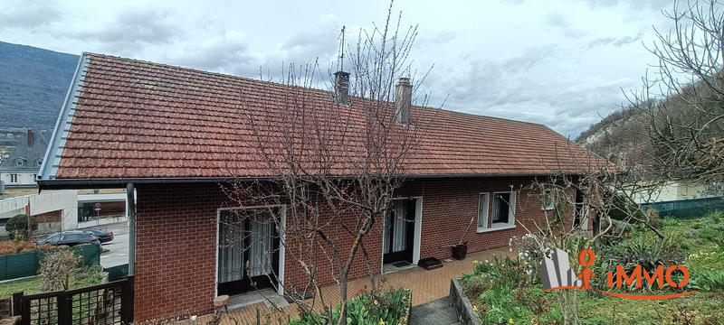 Maison - 170 m² - 7 pièces