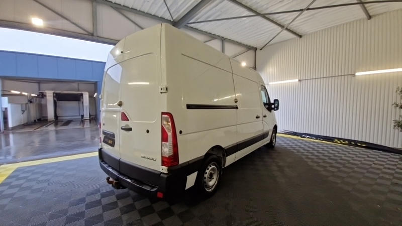 Renault Master Fourgon l1h2 3.3t 2.3 dci 130 e6 confort