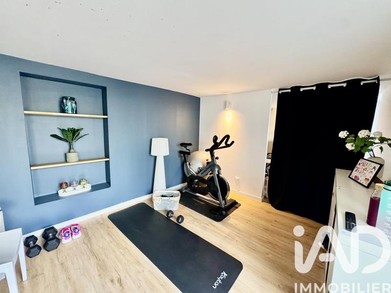 Maison - 300 m² - 7 pièces